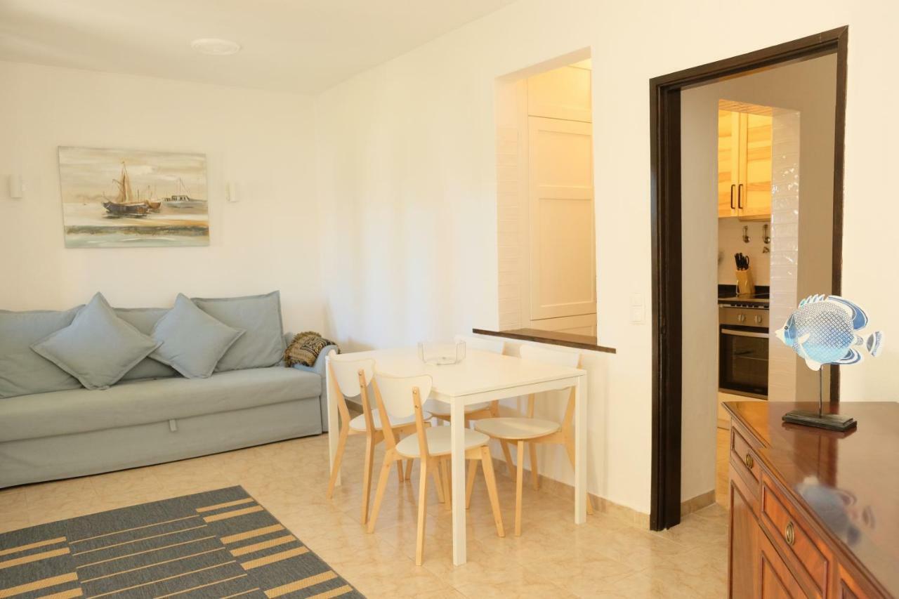 Peaceful & Spacious Apt With Parking & Queen Bed Carvoeiro  Exteriör bild